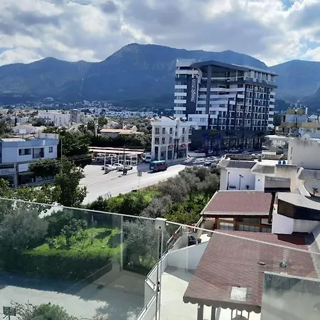 Daire Luxury In Kyrenia, Northern Cyprus Girne